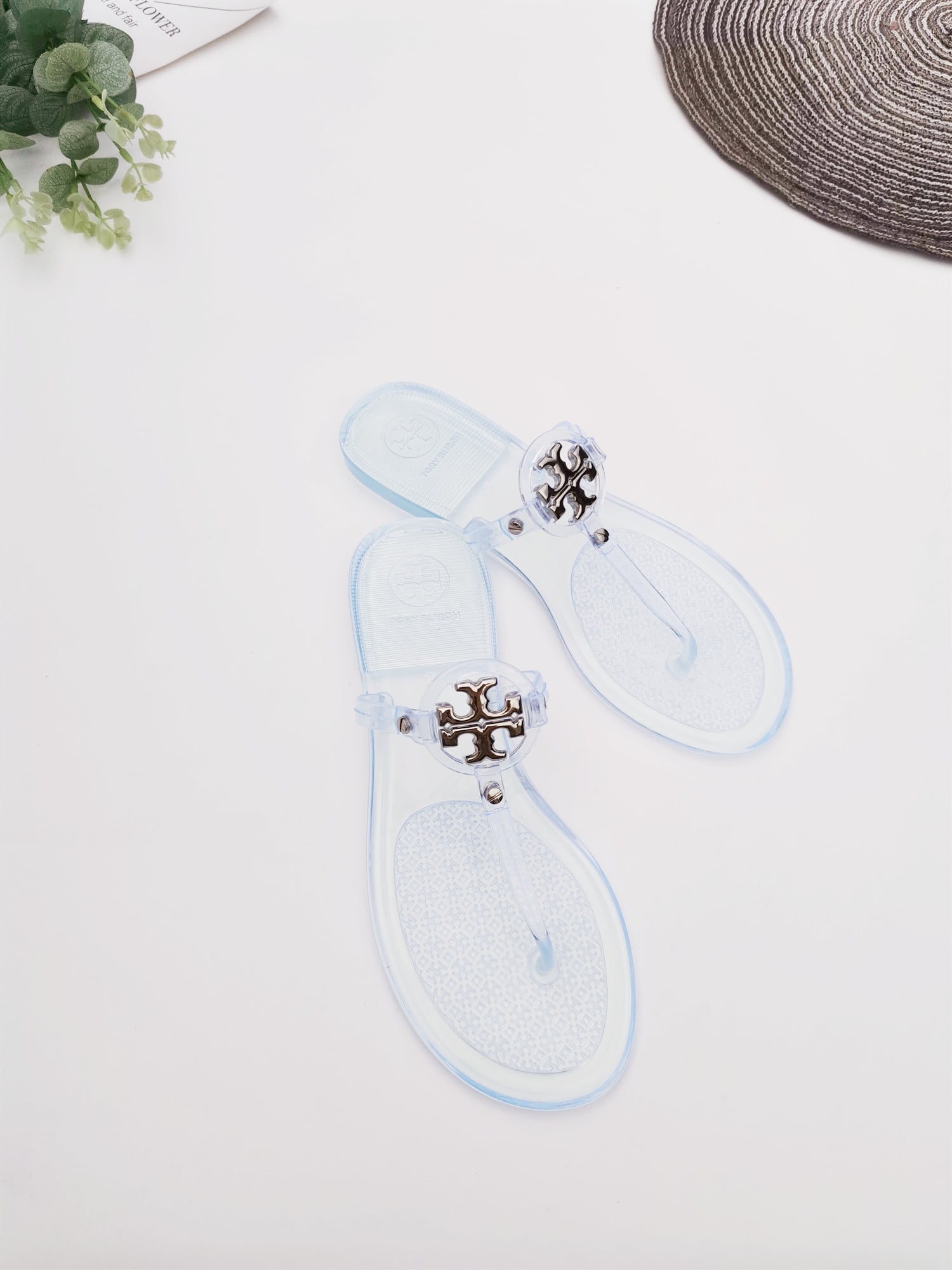 ToryBorch Women Beach Flip Flops Butterfly Floral Summer Fashion Slippers Ladies Comfy House Shoes Woman Home Flat Sandals