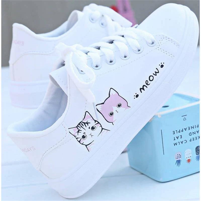 Women's shoes summer new bandage flat bottom net red ins tide solid color sponge cake thick bottom large size Roman shoes
