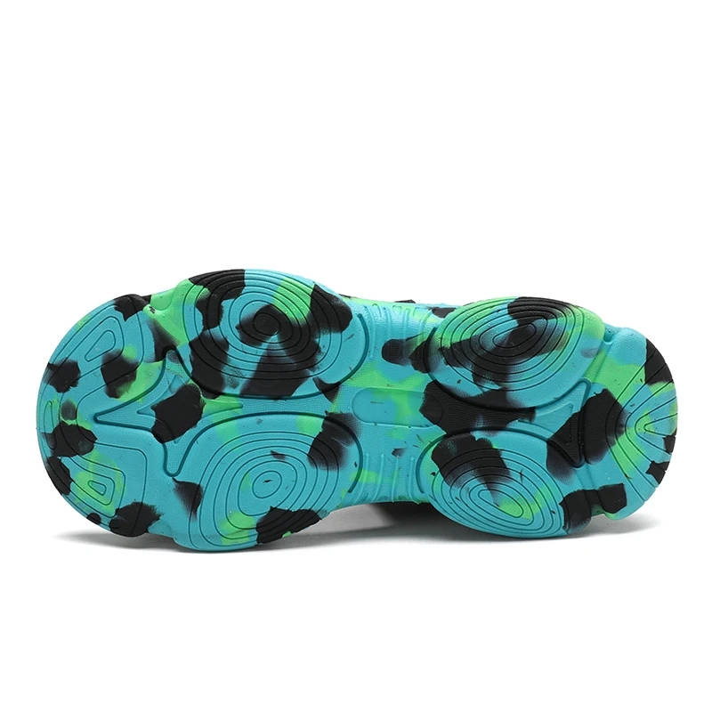 New Summer Beach Water Children Sandals Fashion Shoes Lightweight Non-slip Soft Bottom Shading Leather Boys Comfortable