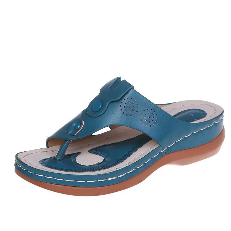 Cross border 2023 European and American style clip toe casual foreign trade thick sole large size shoes for women with sloping h