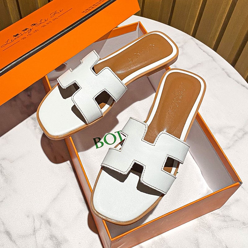 Herm è s slippers for women, fashionable flat beach shoes for outdoor wear, beach one line plus size slippers
