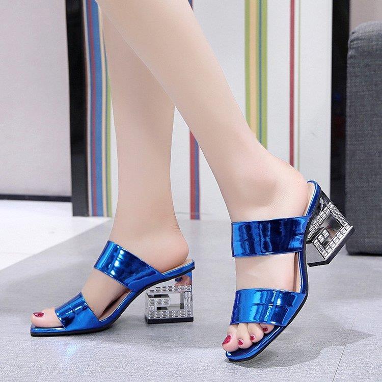 Summer New Patent Leather Women Sandals Fashion Thick High Heels Slippers Woman Outdoor Casual Solid Color Beach Flip Flop