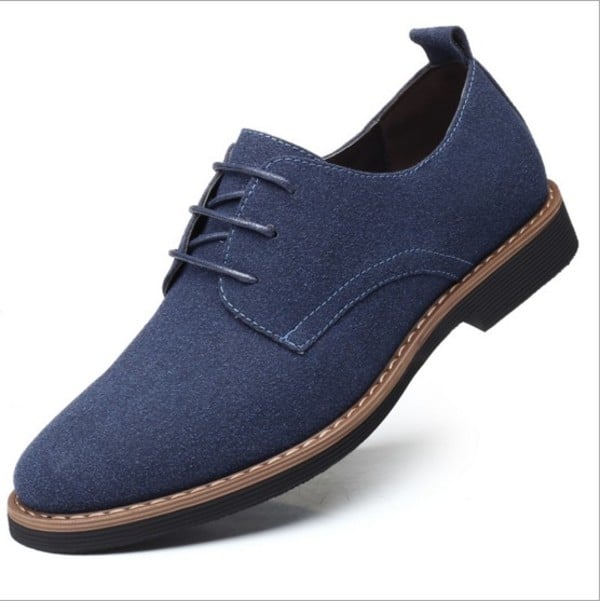 38-46 Fashion Tassel Business ShoesWholesale Men Breathable Leisure Soft Leather Pointed Dress Wedding Shoes Men Loafers