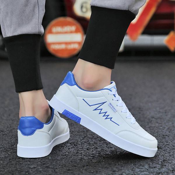 spring and summer men's Korean version of the wild casual sports shoes