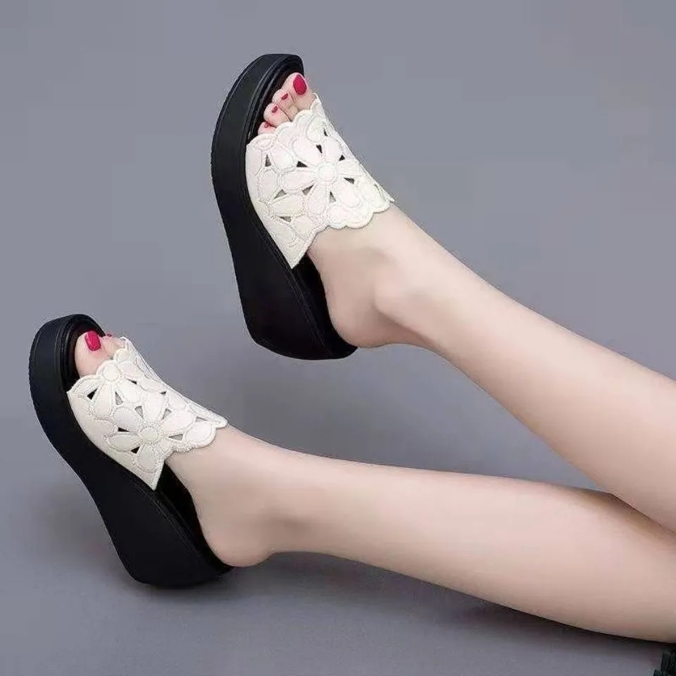 Soft leather Slope Heel Sandals Women's Summer Wear New Muffin Thick Bottom Fish Mouth Waterproof Platform Soft Bottom Shoes