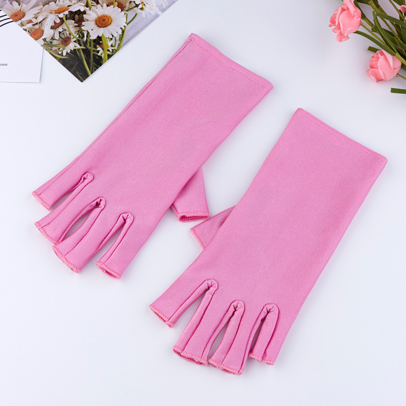 1 Pair Anti UV Radiation Protection Gloves LED Lamp Nail UV Protection Glove Nail Art Gel Nail Dryer Light Nail Art Equipment