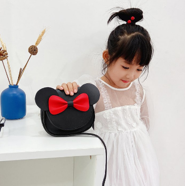 Korean fashion children's bag Single Shoulder Bag Girl Princess cute cartoon Bag Mini Bag