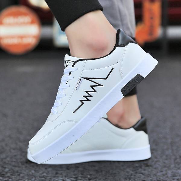 spring and summer men's Korean version of the wild casual sports shoes