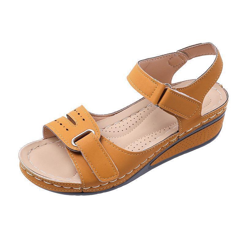 New Shoes Women Thick bottom Sandals Women Shoe Lightweight Soft Women's Shoes Ankle Buckle Walking Shoes Retro Female