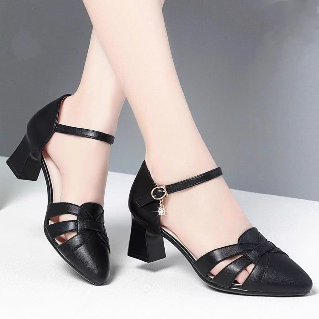 Women Fashion Black Hollow Out Buckle Strap Square Heel Shoes Lady Casual Elegant Eeige Shoes For Office