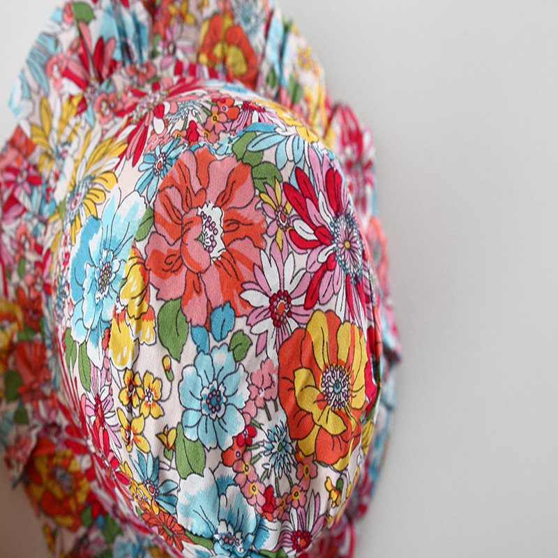 Summer New Fragmented Flower Flying Sleeve Dress Girls' Flying Sleeve Skirt Comes with the Same Hat as a Gift
