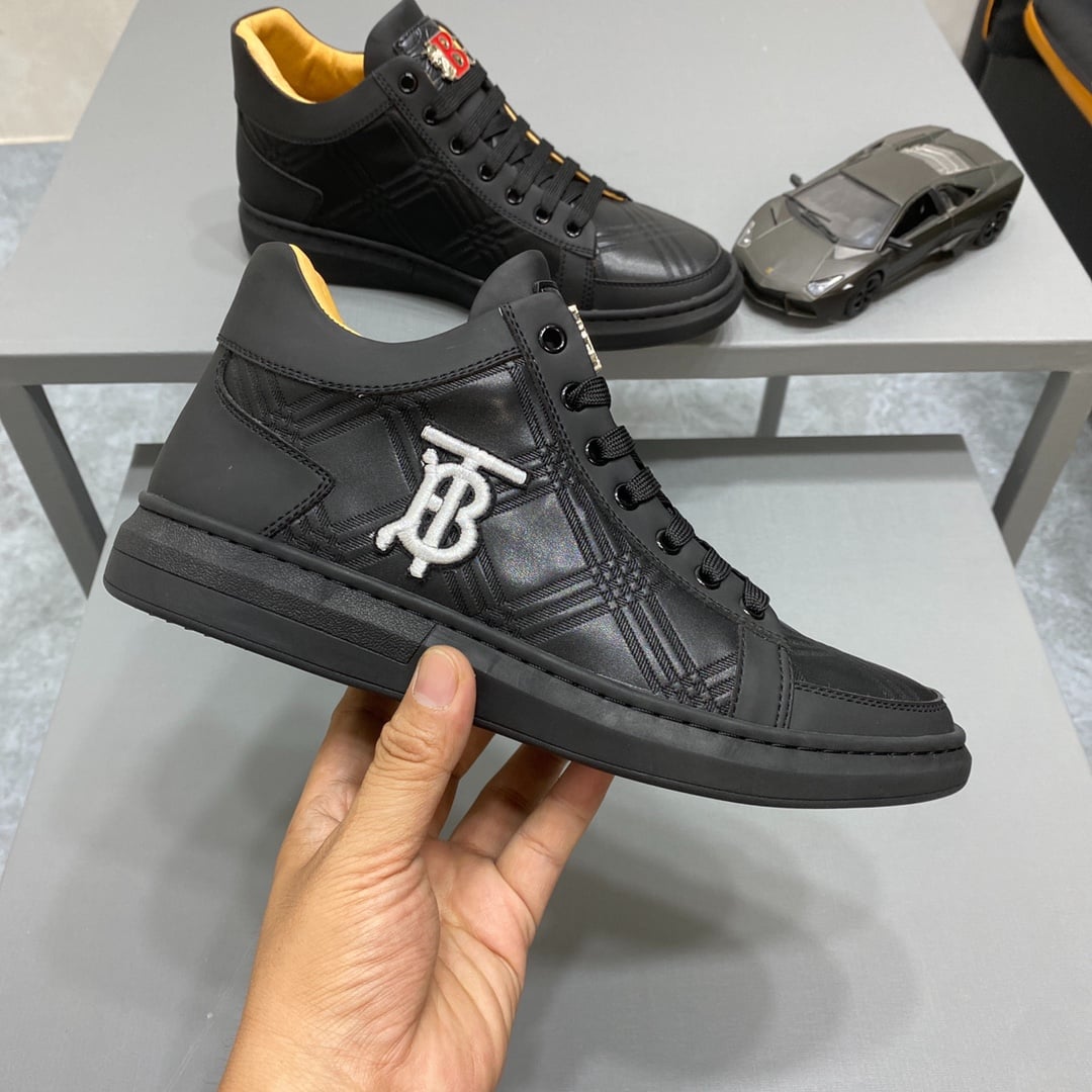 Burberry sneakers Breathable sneakers High-top casual shoes Lightweight sneakers Couple shoes Size: 38-44