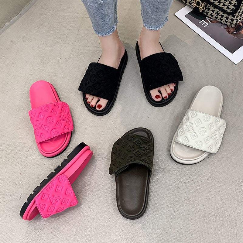 European Station Velcro Slippers Women's Summer Outwear New Thick Sole Girls' Slippers Anti slip Lazy Slippers