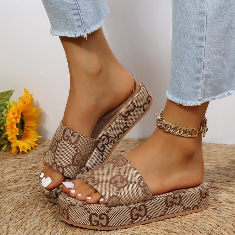 2024 Women Furry Slippers Ladies Shoes Cute Plush Fluffy Sandals Women's Fur Slippers Casual Home House Indoor Slippers Women