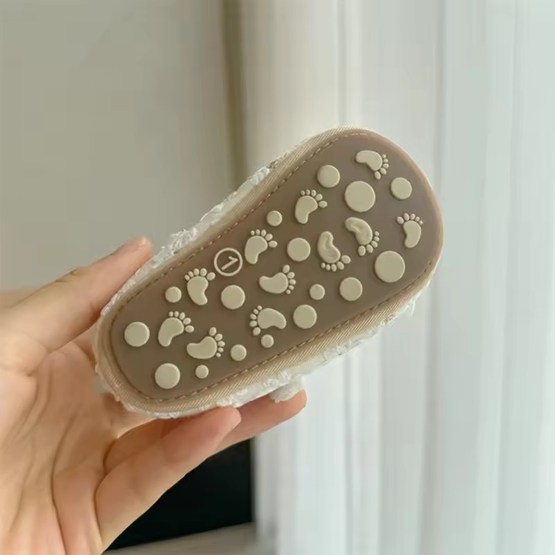 Spring New Baby Shoes Lace Embroidered Shoes Exquisite Princess Shoes Anti Slip Soft Soled Women's Baby Walking Shoes
