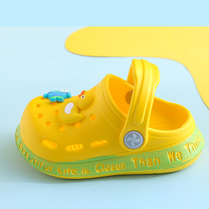 Summer Kids sandals Boys Girls Mules Cartoon baby Slippers Flat Summer Cartoon Children's Garden Shoes