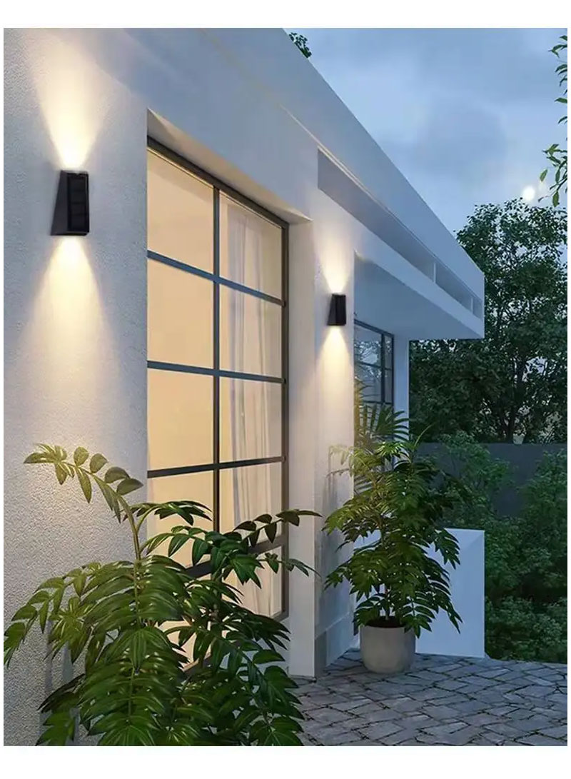 600mAh 2Pcs Waterproof Solar Garden Light RGB Color Changing Wall Lamp Solar Light N771 - Yellow & White