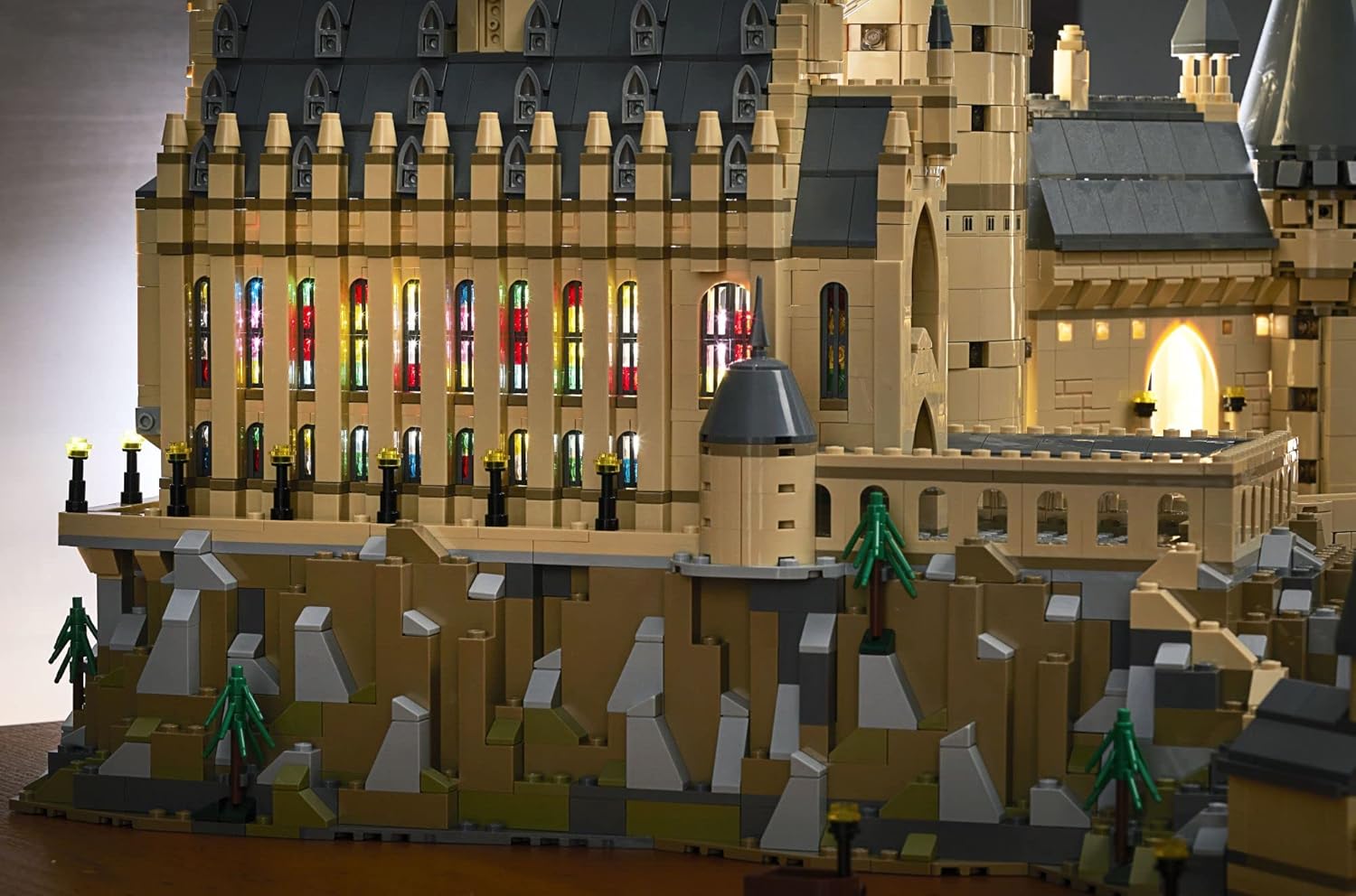 LEGO Harry Potter Hogwarts Castle Building Set