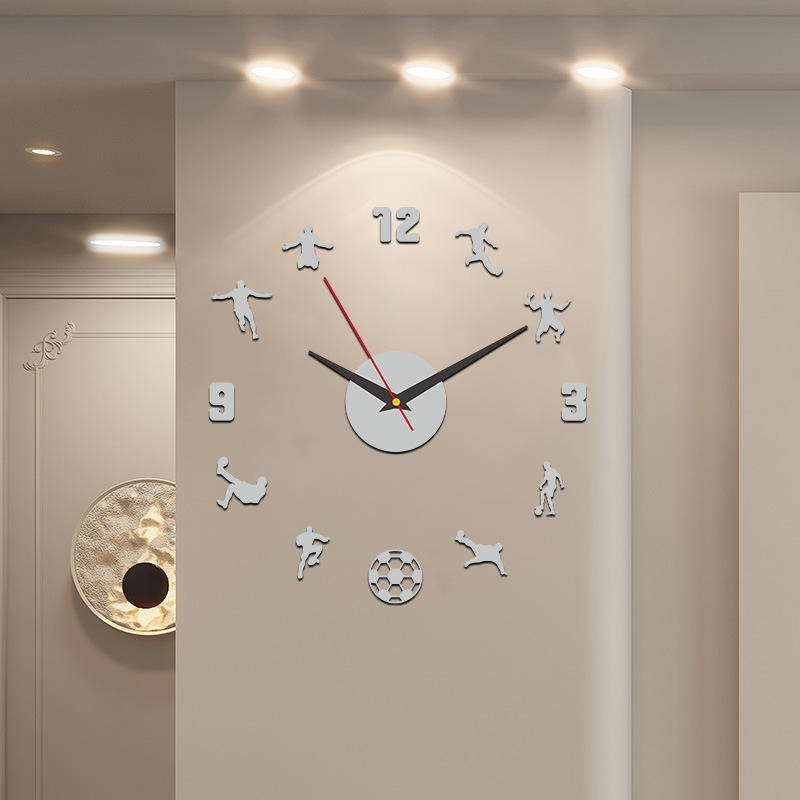 Silent Wall Clock – Creative Football-Themed Living Room Decoration, Glow-in-the-Dark Wall Sticker Clock