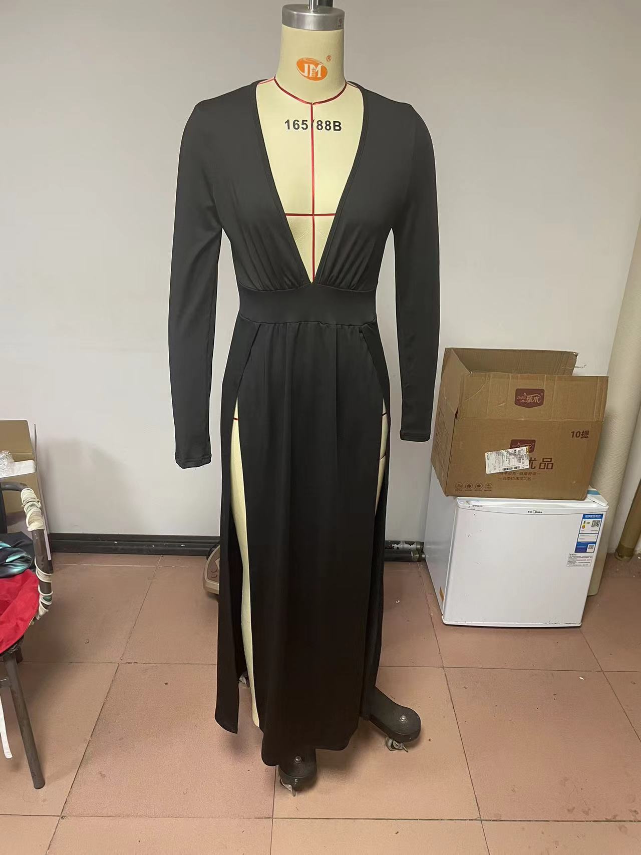 Free delivery of high-quality 2026 new summer women's clothing hot selling long sleeved V-neck dress