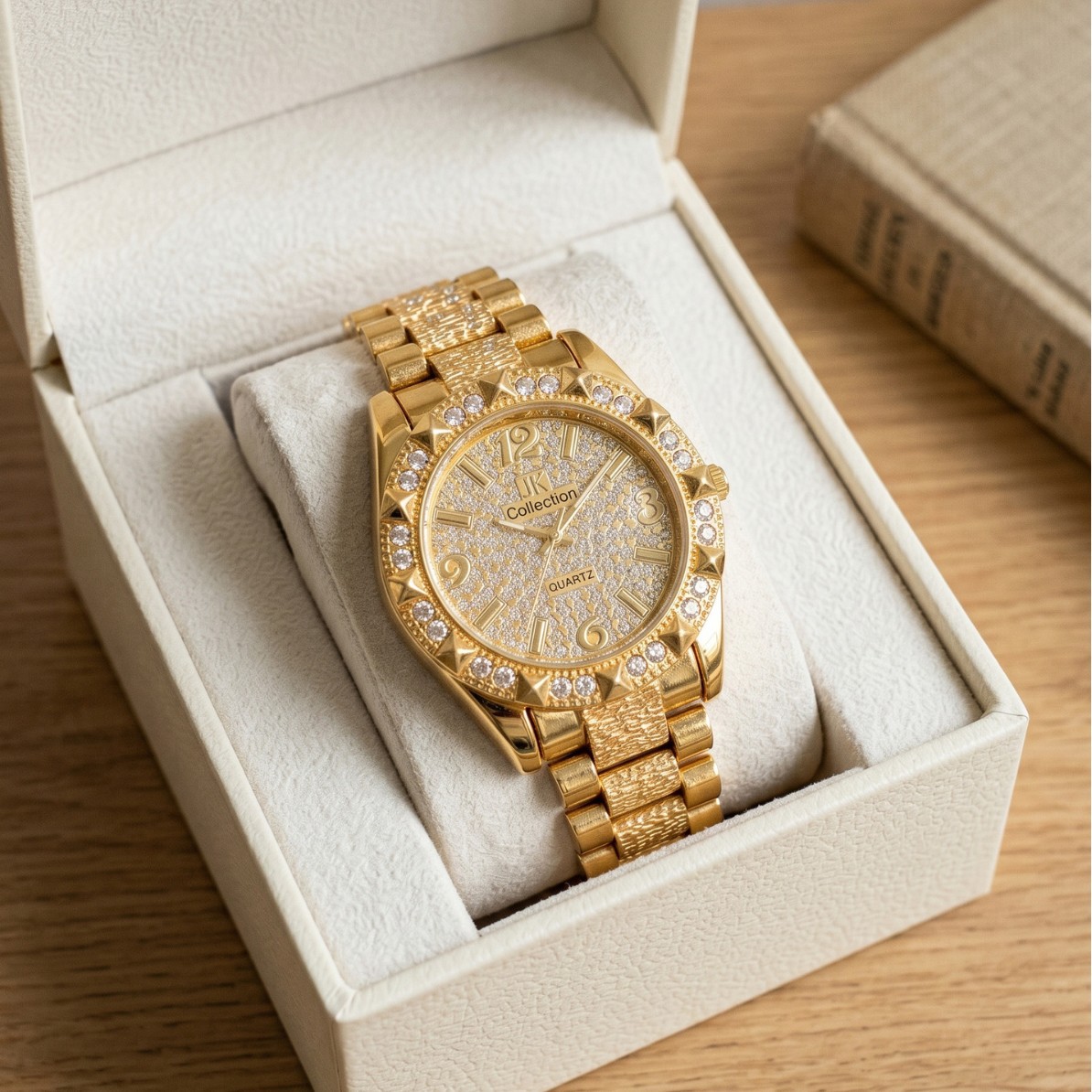 Gold Diamond Stainless Steel Bracelet Watch for Women, Light Luxury Bling Crystal Quartz Wristwatch, Daily Wear