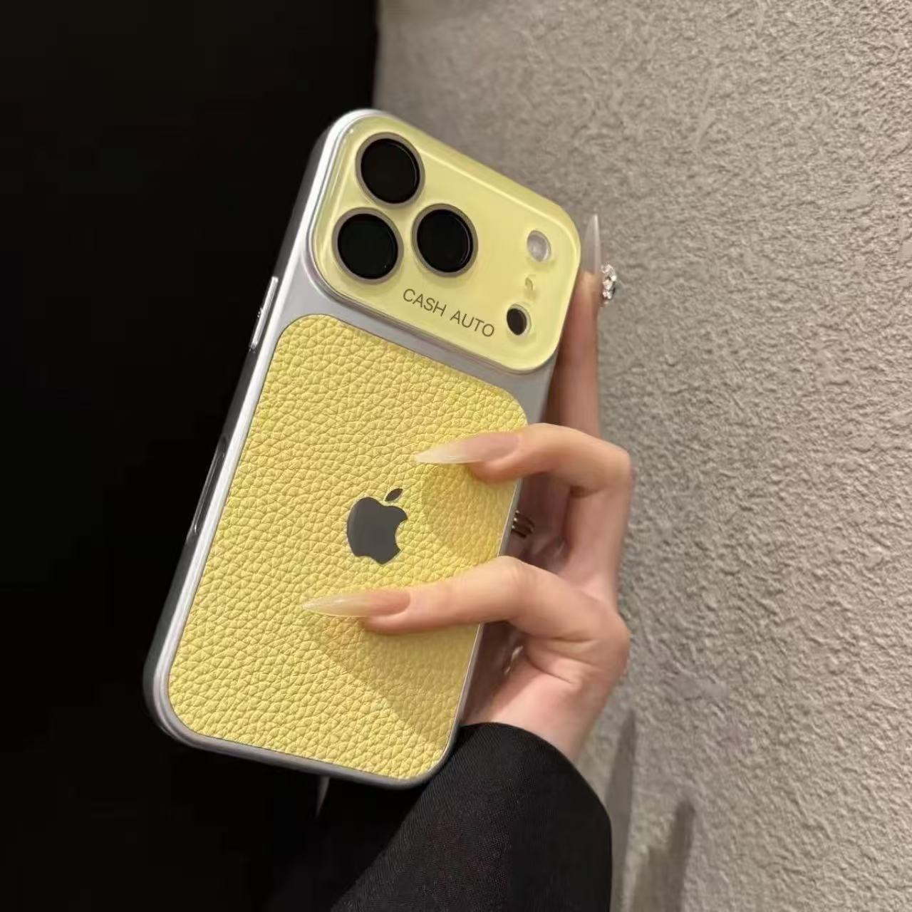 Fashion Minimalist iPhone 17 17 Pro 16 15 14 Phone Case iPhone 16promax 13 12 11 Protective Cover
