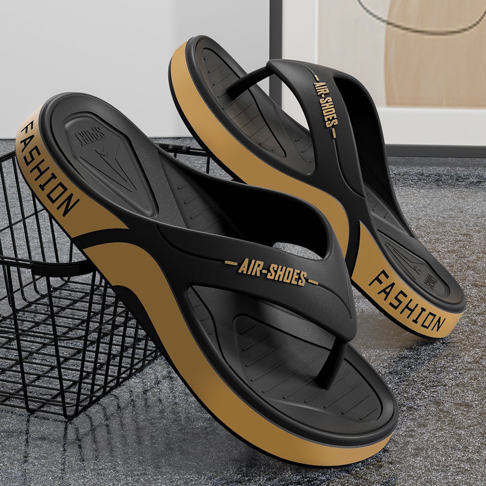 Summer men's flip flops for outerwear  sporty  non slip  casual  soft bottom  trendy  clip on  versatile  and cool slippers