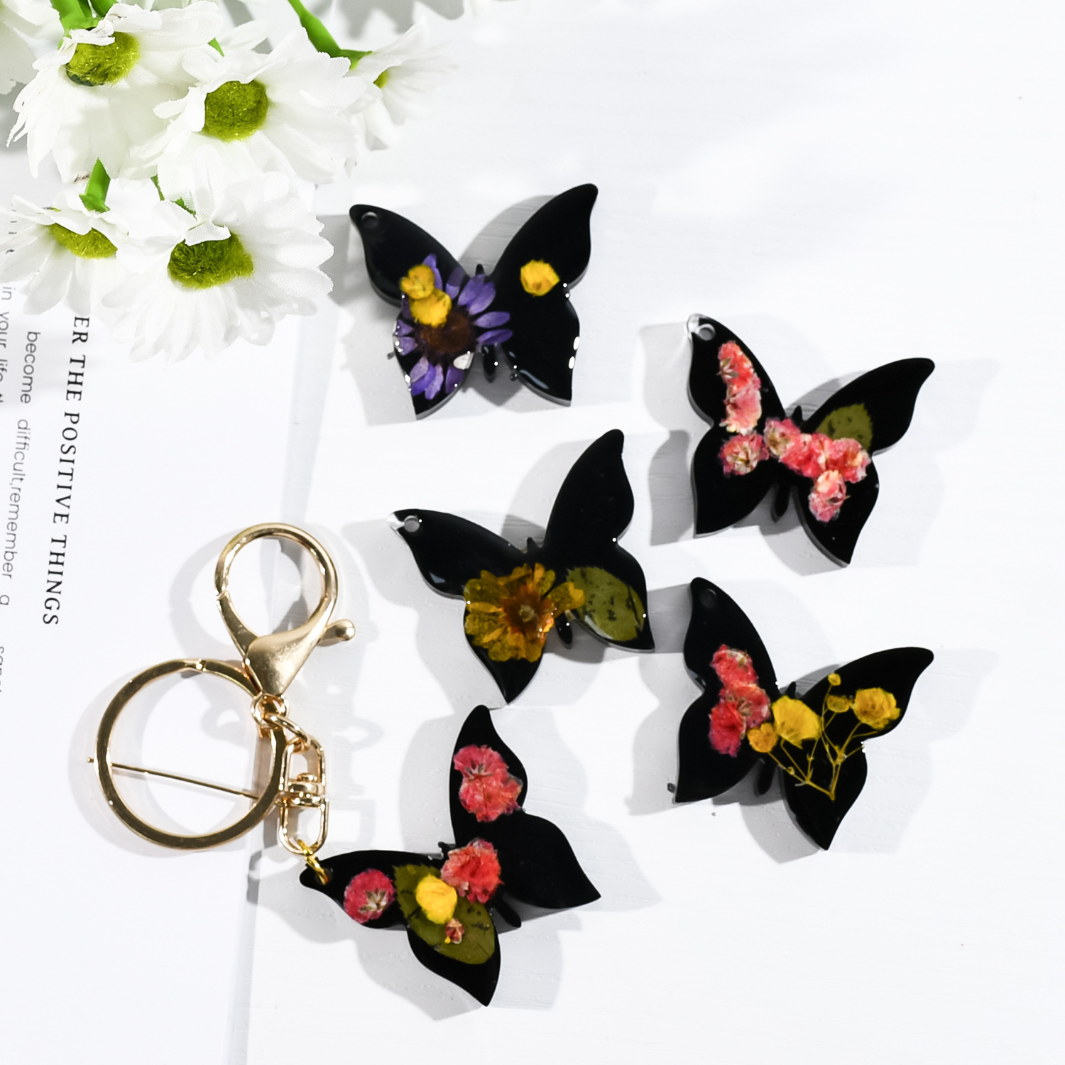 Mould New DIY Resin Casting Molds Butterfly Heart Moon Earrings Pendant Silicone Mold Christmas Keychain Accessories