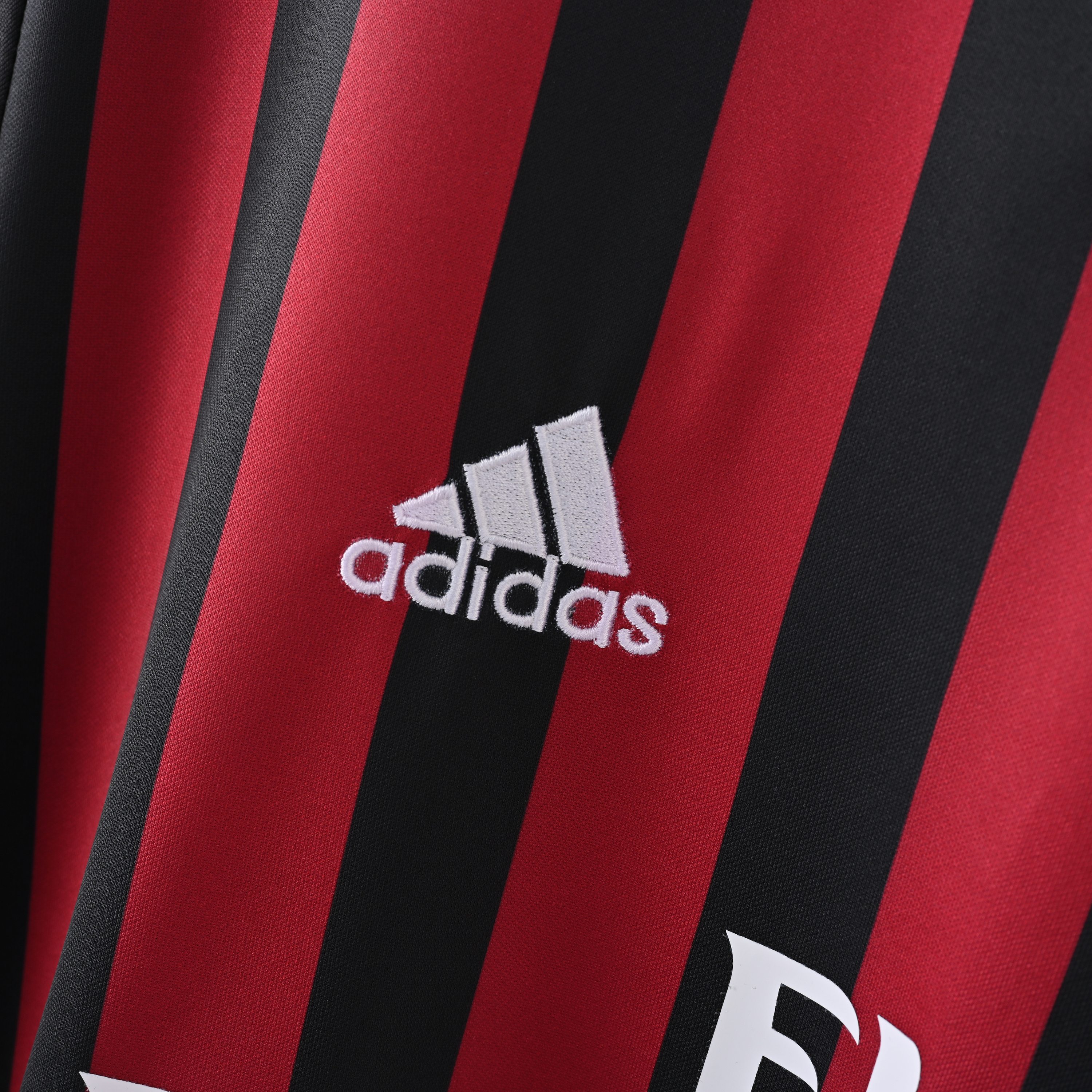 2016 2017 AC Milan Classic Home Football jersey 16 17 AC Milan Retro Soccer Shirt S-XXL