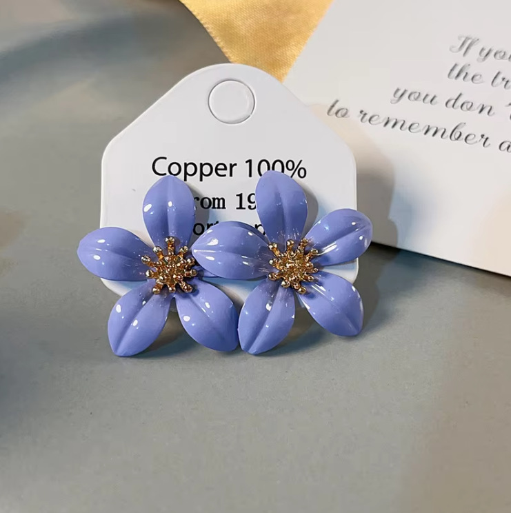 Fresh flower earrings light luxury and high-end feel versatile metal drip glazed earrings
