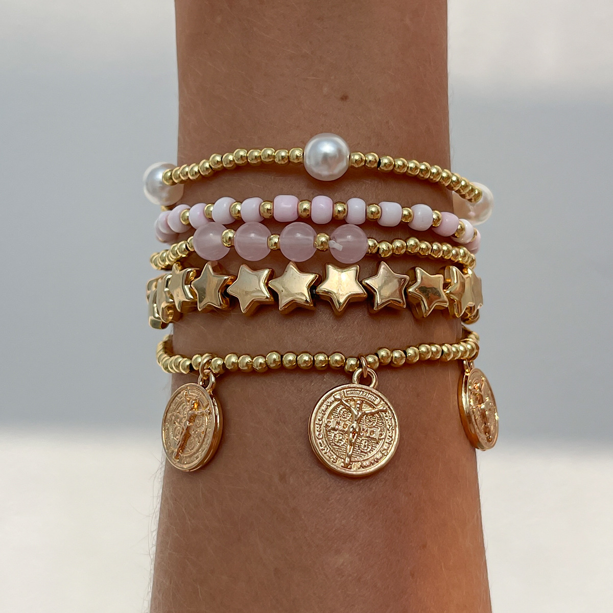 New products Europe and America Ladies Bohemian Pentagram Bead Elastic Bracelet Fashion Metal Imitation Pearl Bracelet