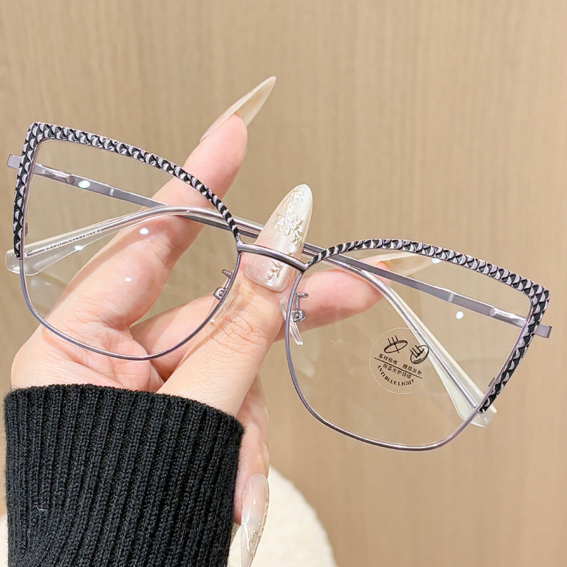 Cat Eye Shape Women's Glasses Frame Rhinestone Decoration Glasses Frame Women European American Style Women’s Eyewear Frames