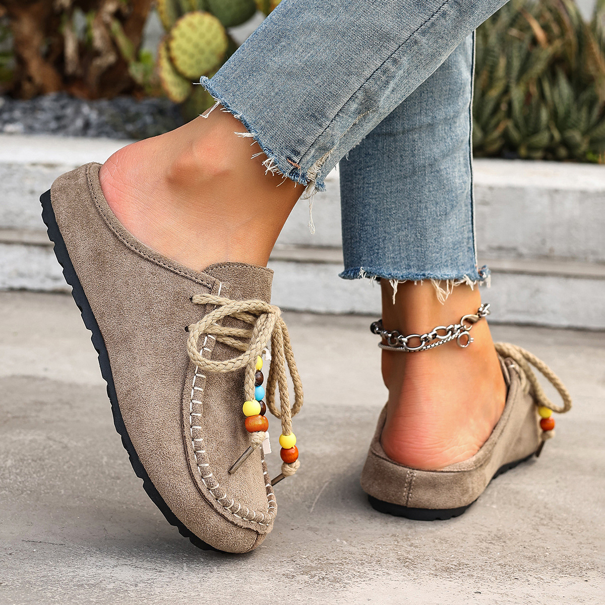 Free delivery of high-quality 2026 new summer women's clothing hot selling bead lazy baotou half slippers