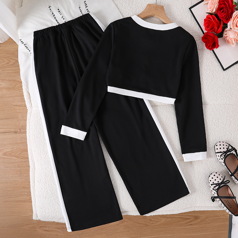 European and American style fashion Girls' round black and white contrasting splicing long sleeved short top sweatpants 2pcs/set