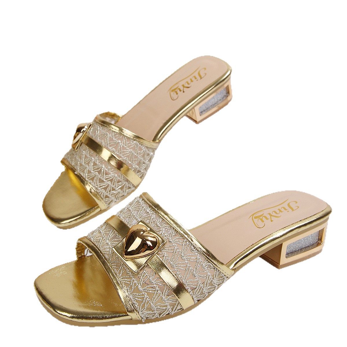 Free delivery of high-quality 2026 new summer women's shoes hot selling chain square sandals