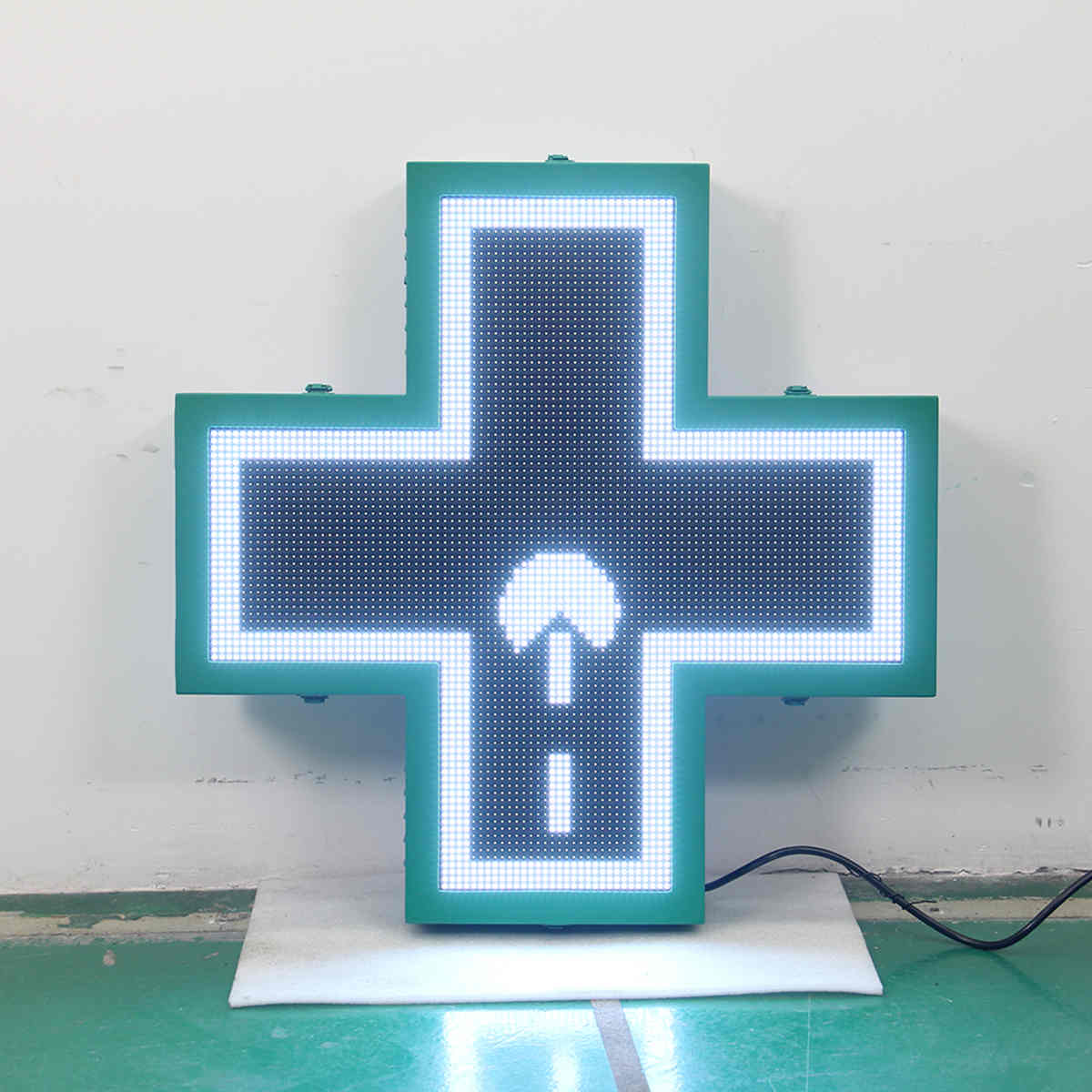 P6 Outdoor Single Sided Programmable Full Color Pharmacy Cross Led Display Panel Temperature Digital Signage Factory Price