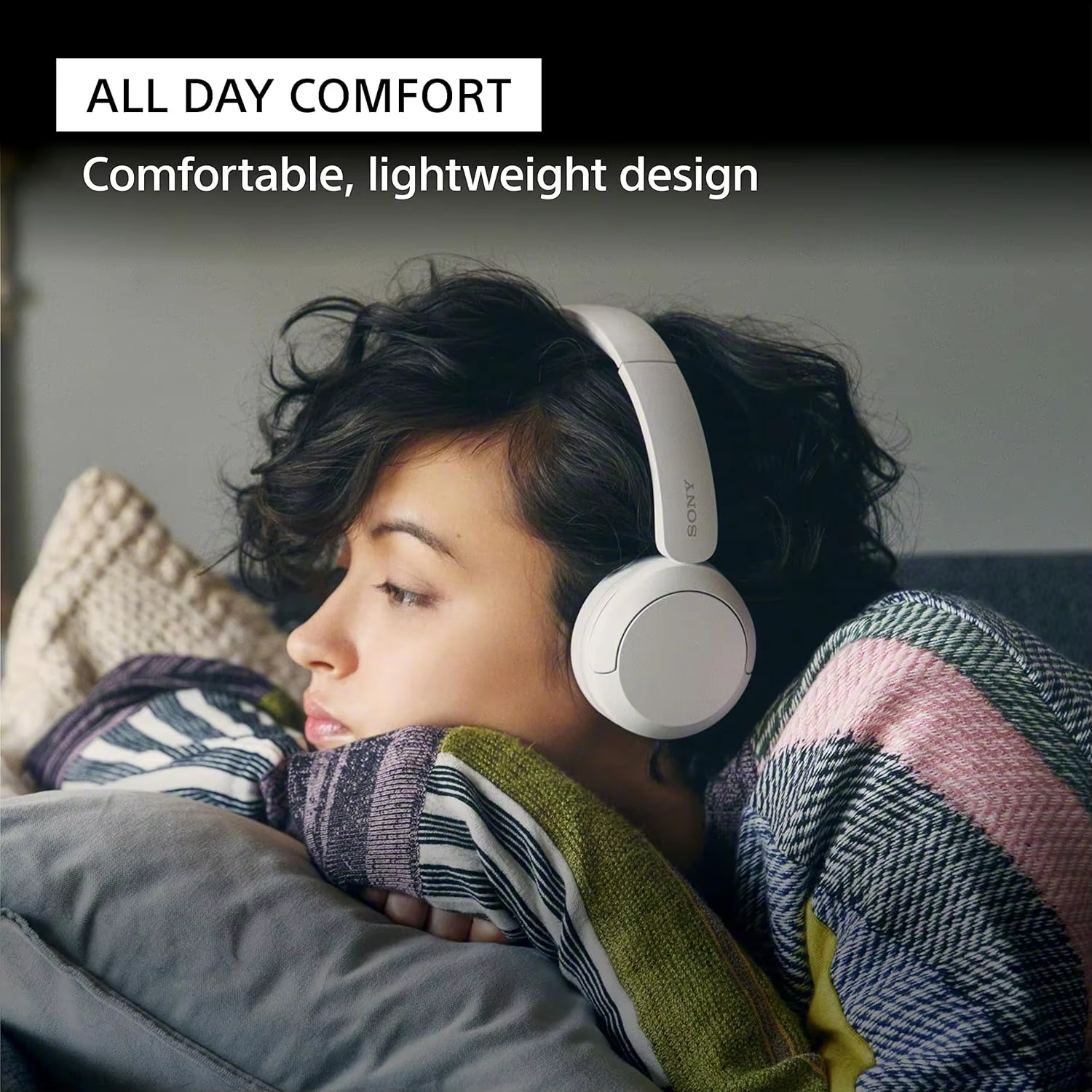 Sony WH-CH520 Wireless On-Ear Headphones, Bluetooth Headset with Mic Long Battery Life