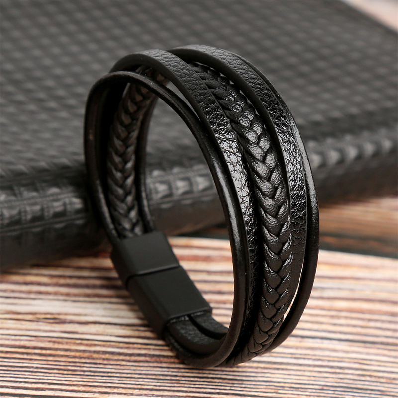 Fashion leather men's bracelet Classic hand woven magnetic button multi-layer leather bracelet Men's jewelry gift