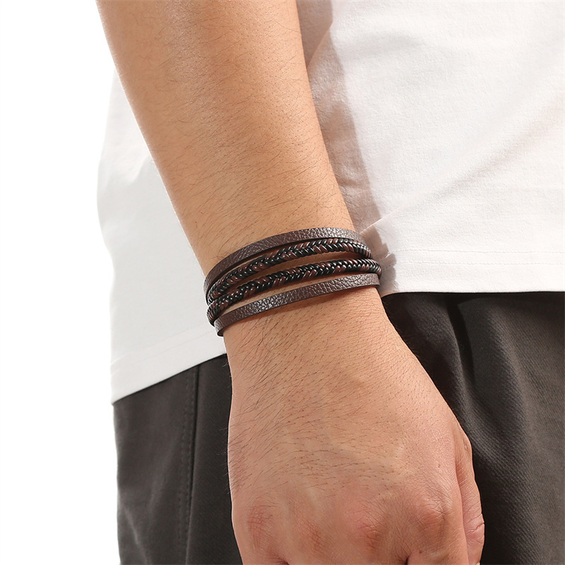 Fashion leather men's bracelet Classic hand woven magnetic button multi-layer leather bracelet Men's jewelry gift