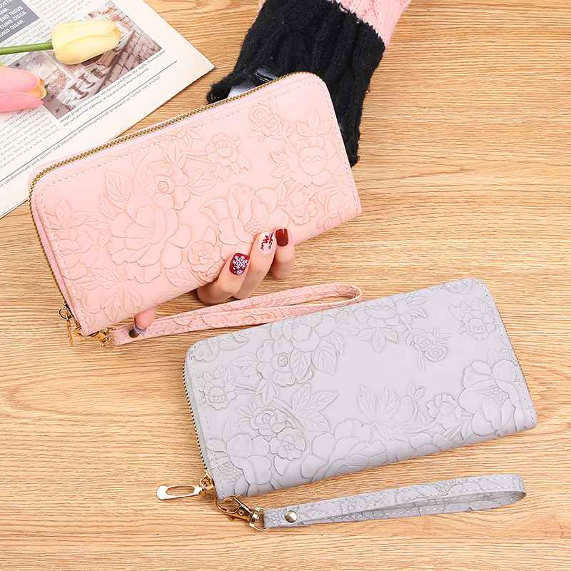Women's new fashion trend long zipper handbag with enlarged phone bag embossed design  simple and versatile women's wallet