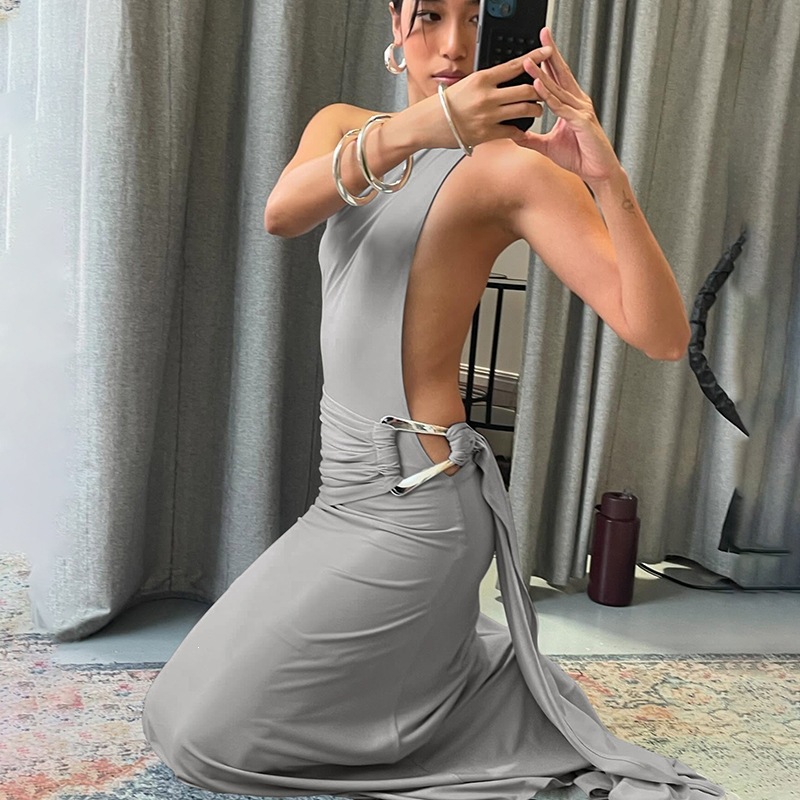 Sexy Backless Dress Women Streamers Biased Collar Metal Rings Folds Sleeveless Skinny Temperament Vacation Trend Vestidos