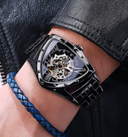 FORSINING men's hollow automatic mechanical watch metal band men's watch is suitable for leisure sports and business wear.