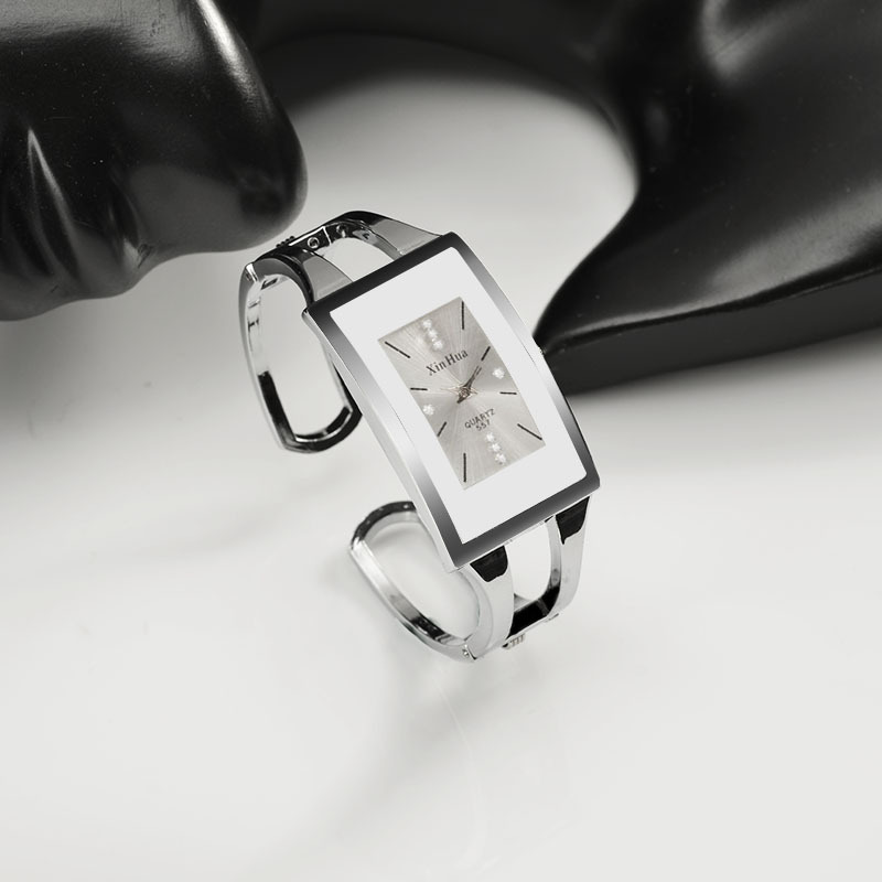 Fashion Women's Bracelet Watch New European and American Men's Diamond Studded Square Dial Watch