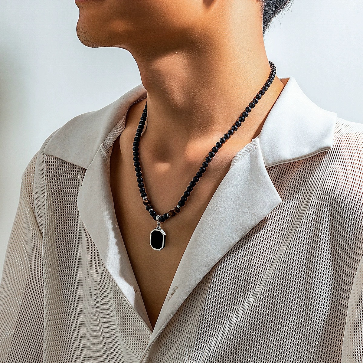 Tiger eye stone bead necklace for men  niche high-end pendant  collarbone chain  neck chain  yellow tiger eye stone necklace
