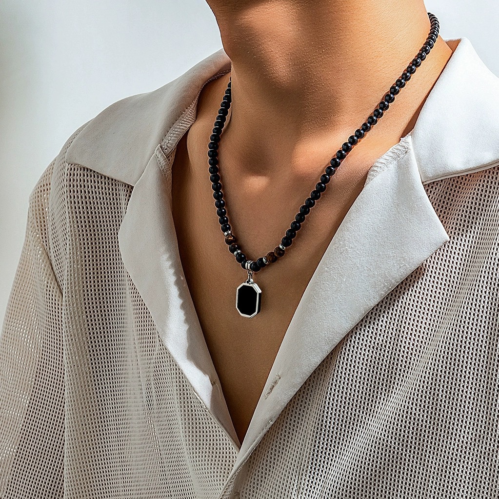 Tiger eye stone bead necklace for men  niche high-end pendant  collarbone chain  neck chain  yellow tiger eye stone necklace