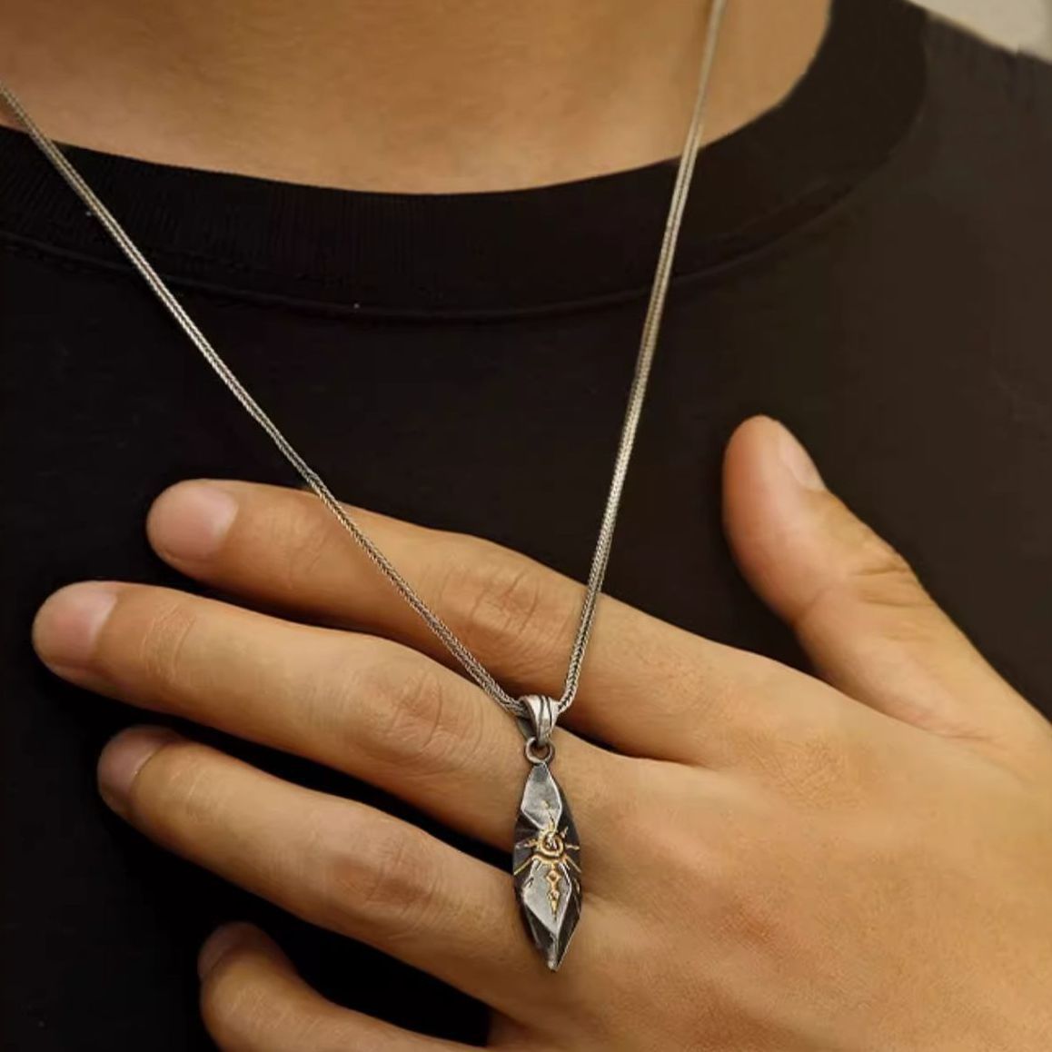 Wish Stone Necklace Men's Versatile New Fashion Accessories Minimalist Jewelry Necklace Affordable Luxury Niche Style
