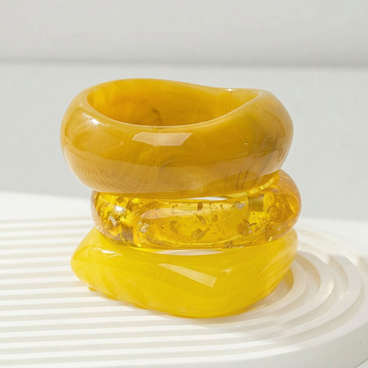 3-piece set of European and American dyed resin bracelets for women's curved irregular geometric bracelets