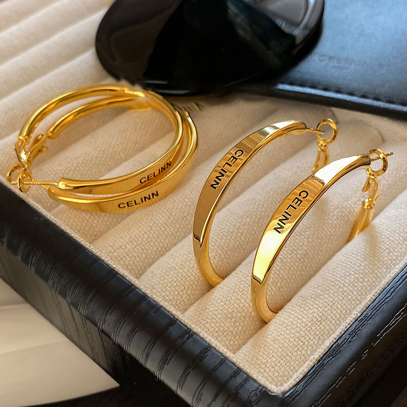High end letter light luxury large circle earrings, feminine temperament exaggerated earrings, earrings, earrings, studs