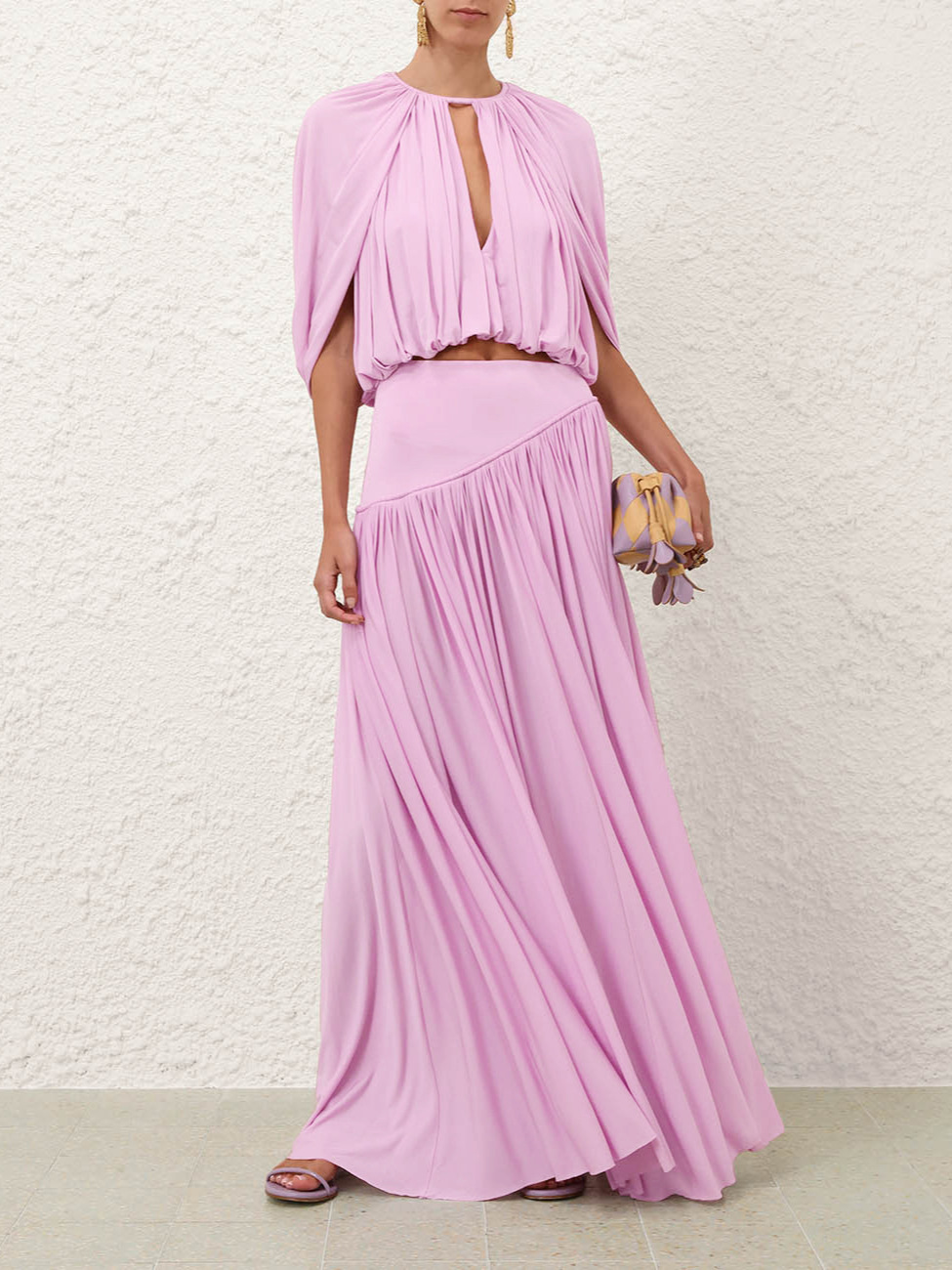 Free delivery of high-quality 2026 new summer women's clothing hot selling cape pleated umbrella skirt two-piece set