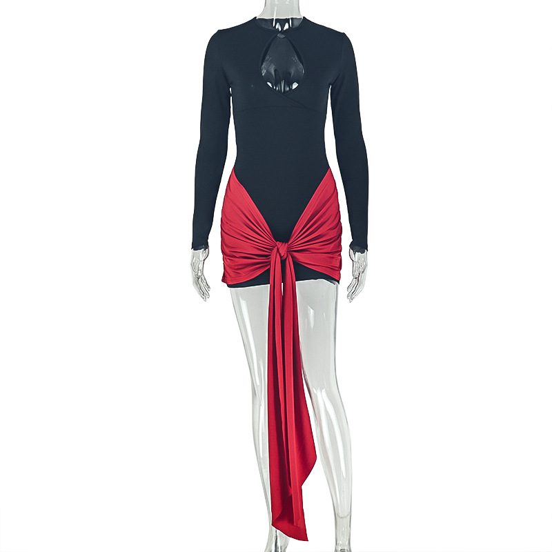 Fashion women's color blocked black red envelope hip skirt round neck long sleeved hollow pleated new dress